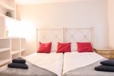 Ferienwohnung in Madrid - GARDEN House Downtown MADRID CENTRO-IFEMA-AEROPUERTO. 2 ROOMS 6 PAX GARDEN