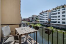 Ferienwohnung in Girona - Flateli Luxury Ballesteries