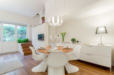 Ferienwohnung in Lucca - Contemporary Apartment with Garden and Parking