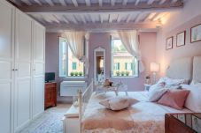 Ferienwohnung in Lucca - Convenient Home close to Train Station and Parking