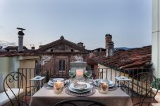 Ferienwohnung in Lucca - CASA MARGHERITA Stunning view from Terrace