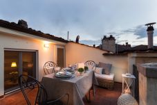 Ferienwohnung in Lucca - CASA MARGHERITA Stunning view from Terrace