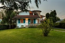 Villa in Lucca - VILLA ANNALISA, a superbly appointed Lucca heaven