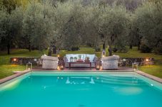 Villa in Camaiore - Luxury Farmhouse with Private Pool in Camaiore close to Lucca