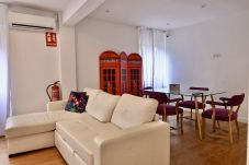 Ferienwohnung in Madrid - MADRID RIO - PALACIO REAL- HOSPITAL 12 OCTUBRE -3 ROOMS - 2 BATHROOMS