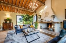 Villa in Orentano - IL CONTE Luxury Tuscany 3 bedrooms Farmhouse Villa with Private Pool and SPA in Orentano