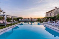 Villa in Lucca - VILLA BORBONE in Pieve Santo Stefano, a Luxury Renaissance Panoramic 9 Bedrooms Retreat Villa with Private Pool 