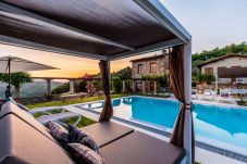 Villa in Lucca - VILLA BORBONE in Pieve Santo Stefano, a Luxury Renaissance Panoramic 9 Bedrooms Retreat Villa with Private Pool 