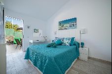 Bungalow in San Bartolomé de Tirajana - Playa del Aguila - Bungalow con Terraza-Solarium