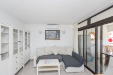 Ferienwohnung in San Bartolomé de Tirajana - Lightbooking San Agustin Montenegro 