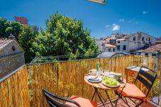 Ferienwohnung in Lucca - Casa Ledesma, modern apartment for 4 guests with balcony inside the walls of Lucca