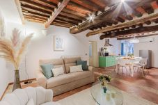 Ferienwohnung in Lucca - Casa Al Dipinto, an Apartment with Garden