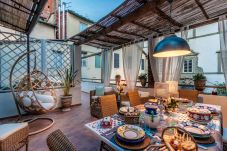 Ferienwohnung in Lucca - Casa Celeste 3 Bedrooms Apartment with Terrace Inside Lucca