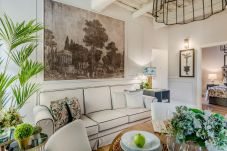 Ferienwohnung in Lucca - Luxurious Modern Apartment in the Heart of Historic Lucca