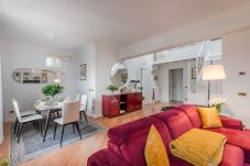 Ferienwohnung in Lucca - Luxury Rental Penthouse in the Heart of Lucca