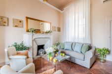 Ferienwohnung in Lucca - Smart apartment with view in a central Lucca location