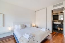 Appartement in Gerona / Girona - Jose Canalejas