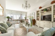 Villa in Lucca - VILLA OLIVIA: a New Luxury Villa with Garden in Lucca with PARKING