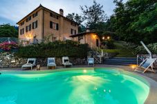 Villa in Camaiore - CASOLARE DEI COLLI Panoramic Private Pool, Lavish Interiors and a Gourmet Kitchen