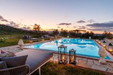 Villa in Fabbrica - VILLA LAJATICO Farmhouse with Private Pool and the Most Exciting View over the Hilltops