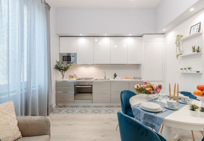  in Viareggio - Modern Apartment by the Beach Promenade in Viareggio