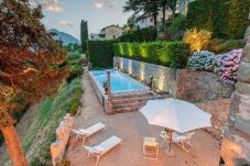 Villa in Borgo a Mozzano - Gran Burrone, a Luxury Castle with Pool in Borgo a Mozzano close to Lucca and Garfagnana