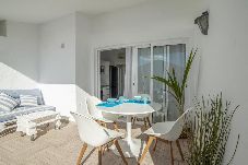 Bungalow in San Bartolomé de Tirajana - Playa del Aguila - Bungalow con Terraza-Solarium