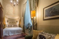 Apartamento en Lucca - CASA BEATRICE, un apartamento con jardín privado dentro de las murallas de Lucca