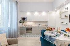 Apartamento en Viareggio - Modern Apartment by the Beach Promenade in Viareggio