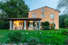 Villa en Orentano - Villa Drago, an authentic Farmhouse with Private Pool in Orentano