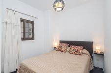 Apartamento en Las Palmas de Gran Canaria - Lightbooking Sagasta Playa a tan solo 10 metros de la playa de las Canteras