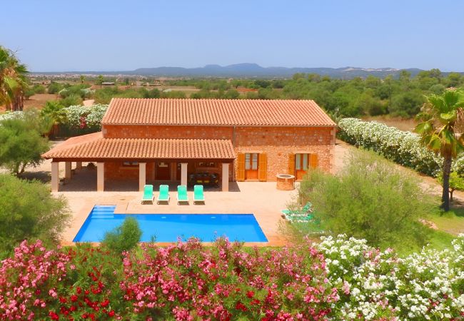 Finca avec piscine à louer à Majorque