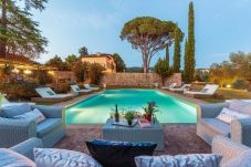 Villa à Lucques - RENAISSANCE WINERY VILLA AMONG THE VINEYARDS, 9 BEDROOMS, 7 BATHS, WIFI, AIR CON