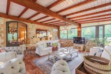 Villa à Lamporecchio - Villa Veranda with shared Pool in a Borgo