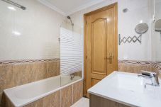 Appartamento a Madrid - Downtown Madrid North Barrio del Pilar M (SAR28)