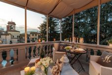 Appartamento a Lucca - CASA UCCELLINI Apartment with a Romantic Terrace