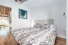 Appartamento a Valencia / València - CENTER-2BR, 2BA-ATTIC-TERRACE,VIEW, WI-FI, A/C 