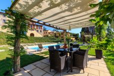 Villa em Lucca - KINZIA FARMHOUSE APARTMENT close to Lucca Walls