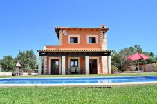 villa vernissa, mallorca, peace and quiet, swimming pool, garden, holidays