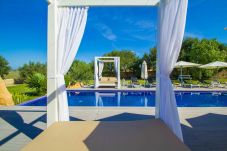 Особняк на Manacor - Hort de Conies Romani lujosa villa con piscina privada, jardín, barbacoa y aire acondicionado