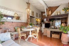 Вилла на Uzzano - ROSYABATE COTTAGE with Private Garden and views between Lucca and Pistoia