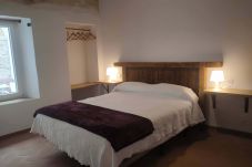 Апартаменты на Puerto de Santa María - Lightbooking Palacio La Cruz