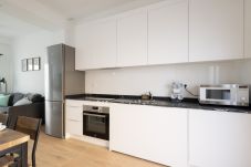 Апартаменты на Валенсия город / Valencia - The Cruz Cubierta Apartment 02 with Terrace by Florit Flats